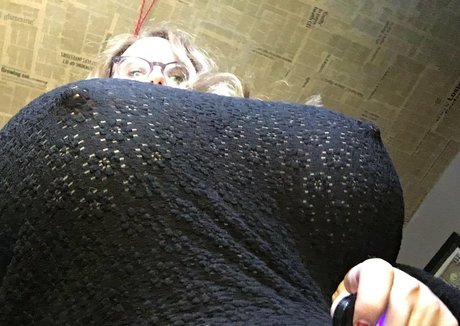 babe onlyfans hot sexy picture