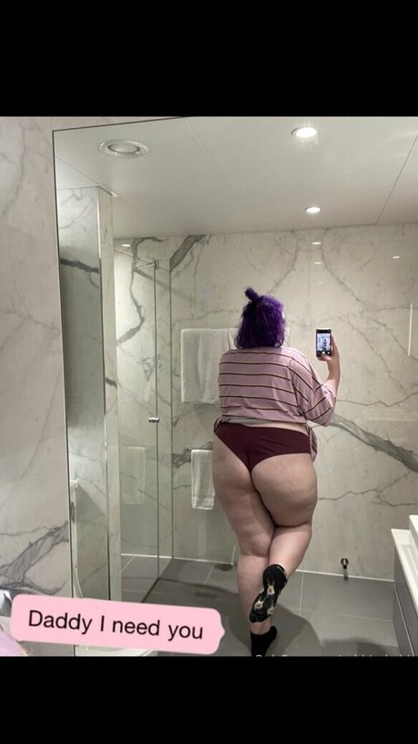 phoebetheunistudent erotic model gallery