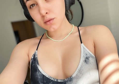 justbili free star images