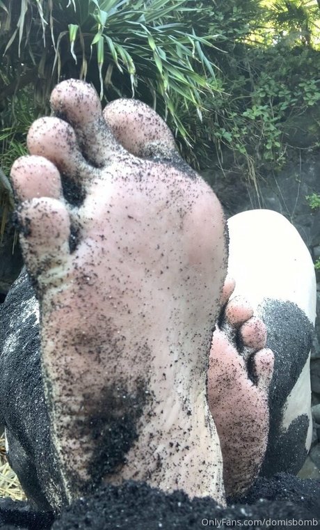 domisbomb sex model gallery