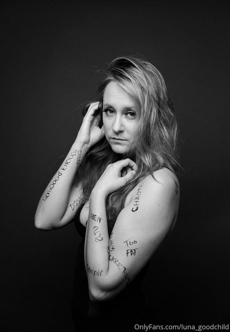 luna goodchild beautiful pornstar img
