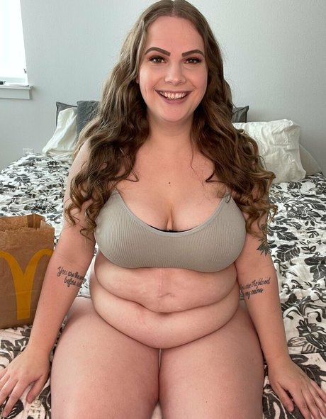 burstingbabe Profile pic