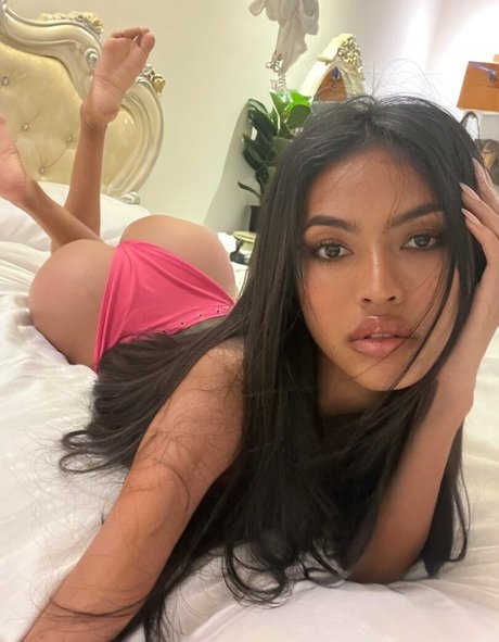 free girl nude pornstar photos