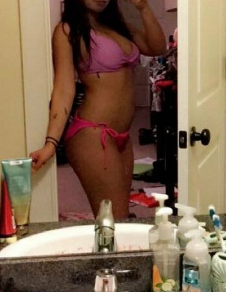 fattiebaddie1 pretty model pic