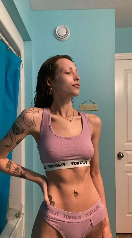 blossoming vixen art actress gallery