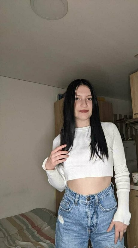 alice0999of hot actress images