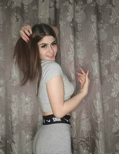 alice0999of free star picture