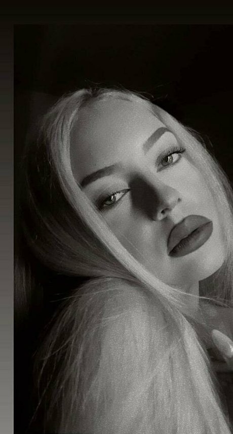 alice0999of pornstar sexy gallery