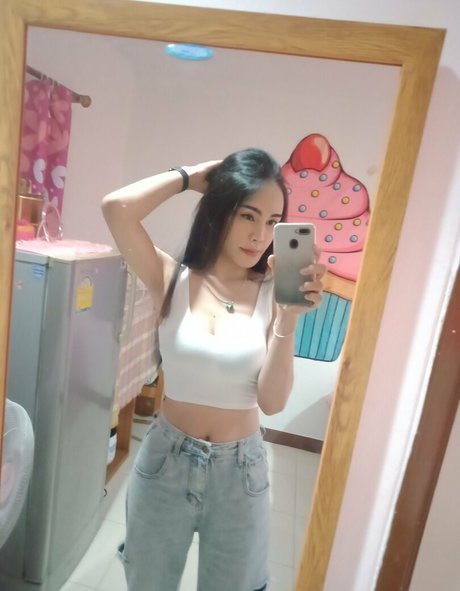 cookie2534 pretty actress picture