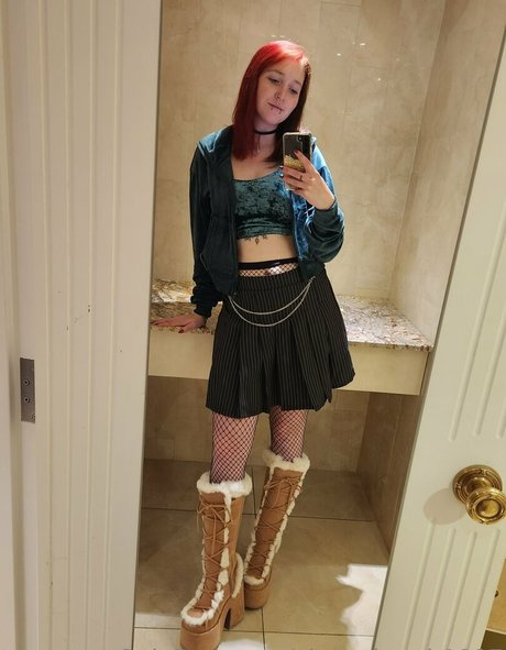 mom daughter onlyfans sexy naked images