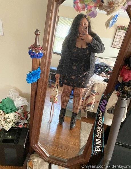 kittenkiyomi model pornographic photo