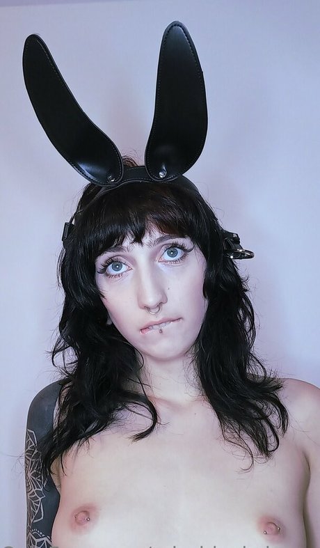 missblackcherry sex model photo