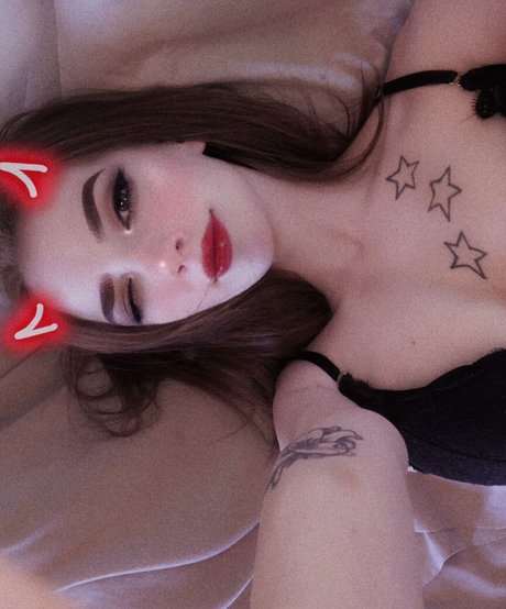 bsidexxi naked model pic