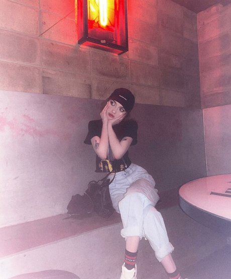 bsidexxi hot actress pics