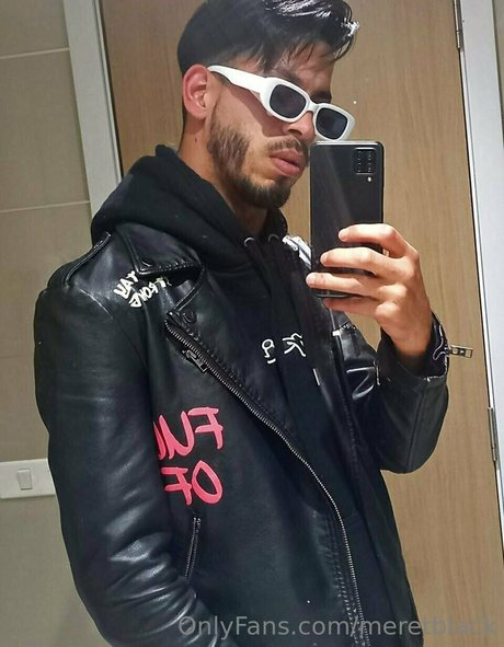 meretblack star sexy image