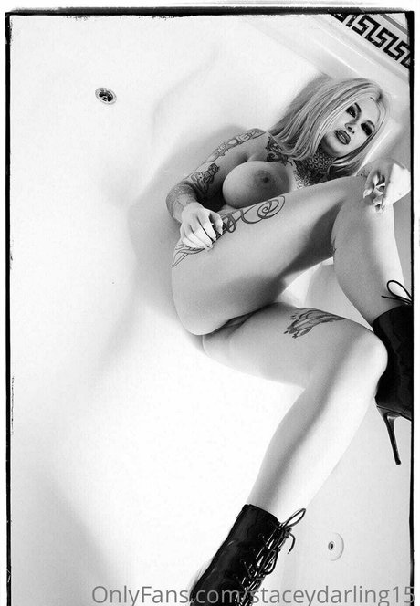 Staceydarling15 pornstar naked gallery