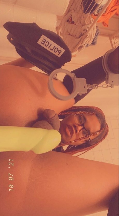 cloudyvi_ pornstar sex image