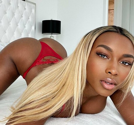 blonde cum onlyfans art xxx galleries