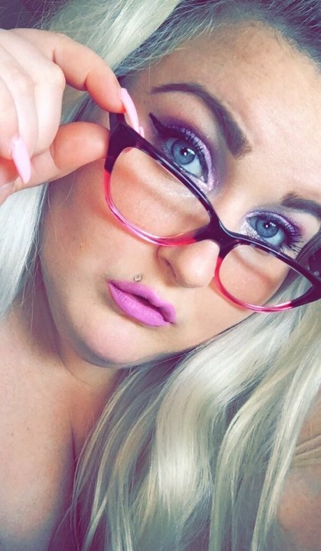 ivyisfree xxx star pictures