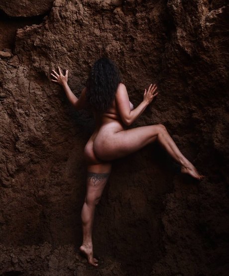 tiffanyinnature model adult galleries