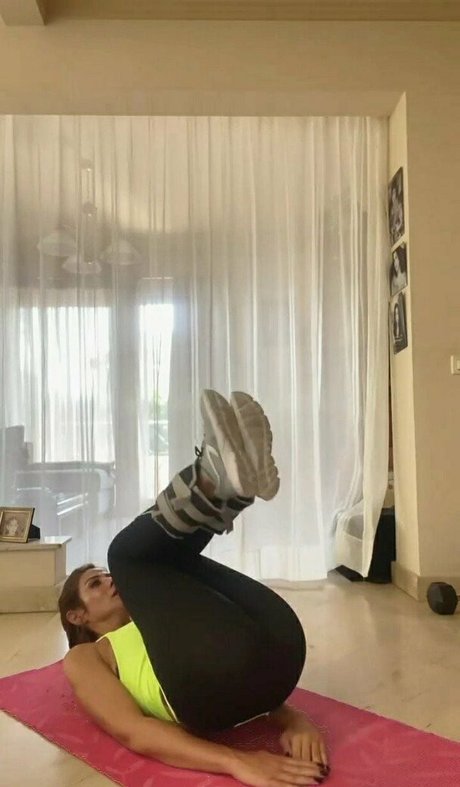 Heidy Karam pretty pornstar images