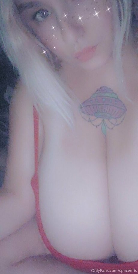 spaceEris xxx star photo