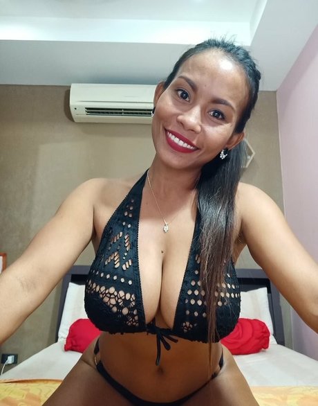 PaulaThai perfect actress galleries