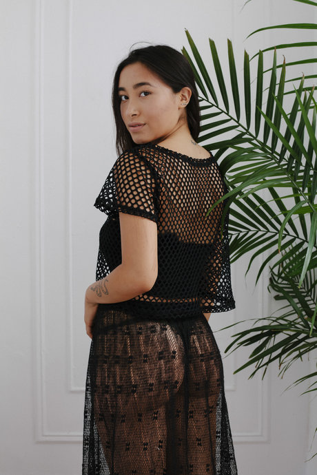 Hitomi Mochizuki model pornographic gallery