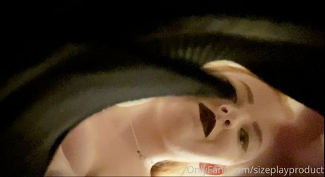 sizeplayproduct pretty actress photo