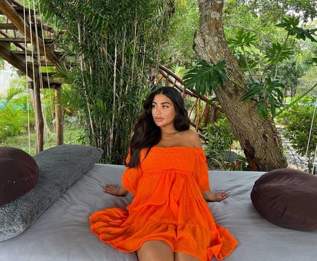 Helia Soltani star beautiful photos