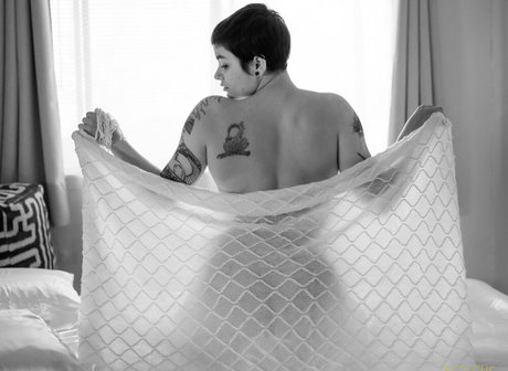 focus boudoir pretty model archive