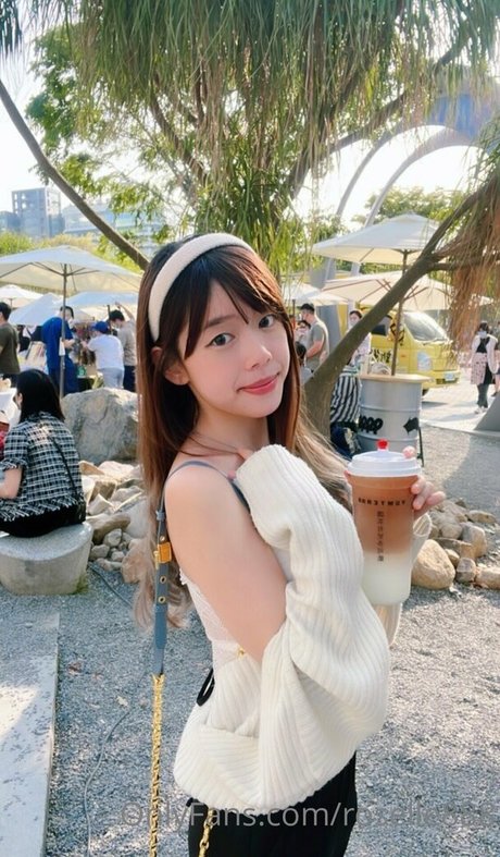 roselle888 nudes actress pics