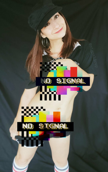 signaldropfree naked star pic