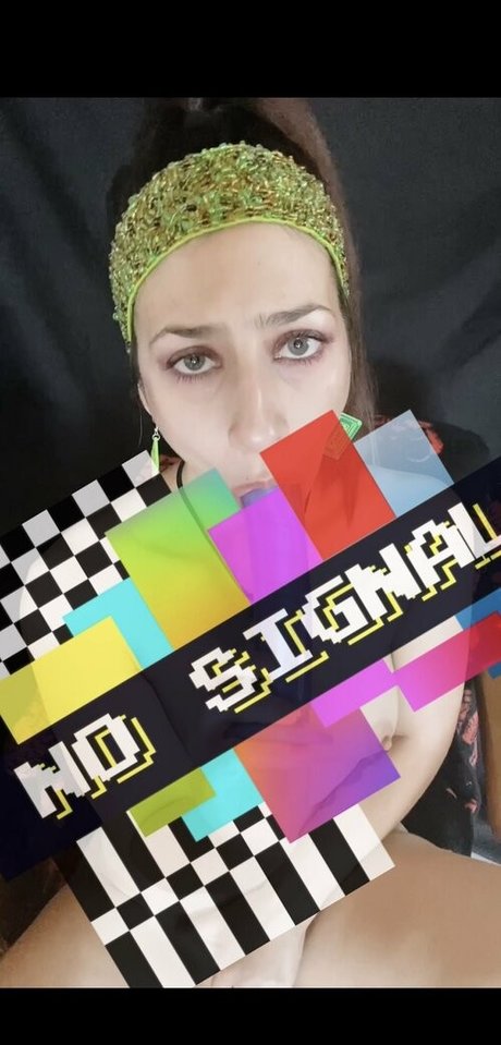 signaldropfree erotic actress archive