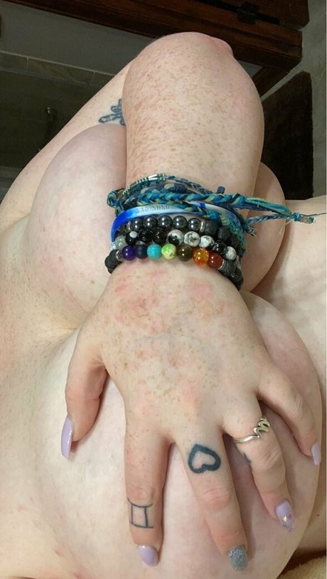 bigtittyemma beautiful pornstar pics