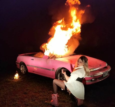 Tommi Terror pornstar sexy galleries