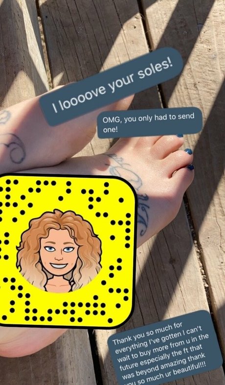 assdealerari adult actress pic