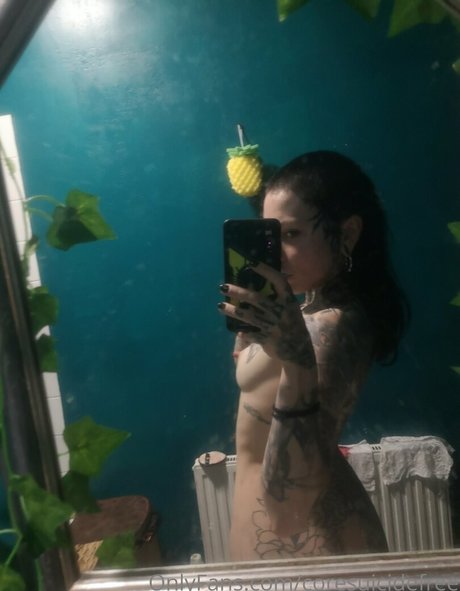 coresuicidefree best actress pics