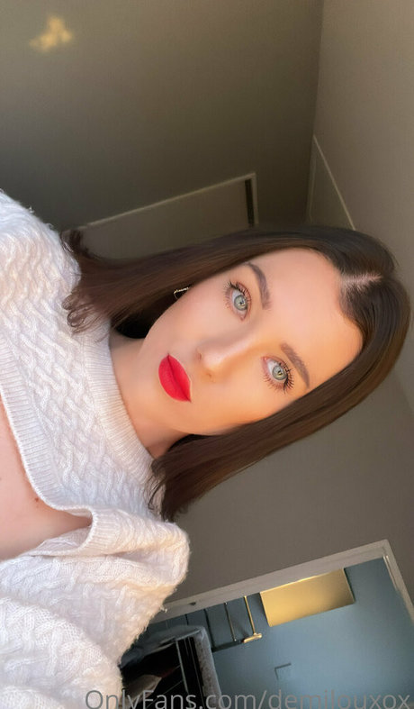 amateur redhead onlyfans adult photo