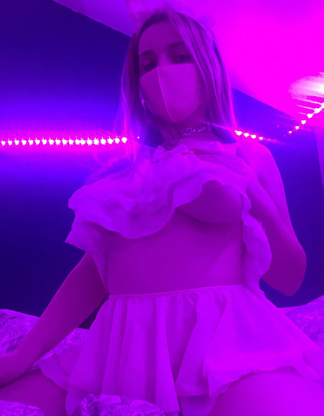 elkesophiaa pretty pornstar archive