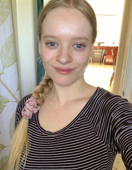 Kelley nudes actress photos