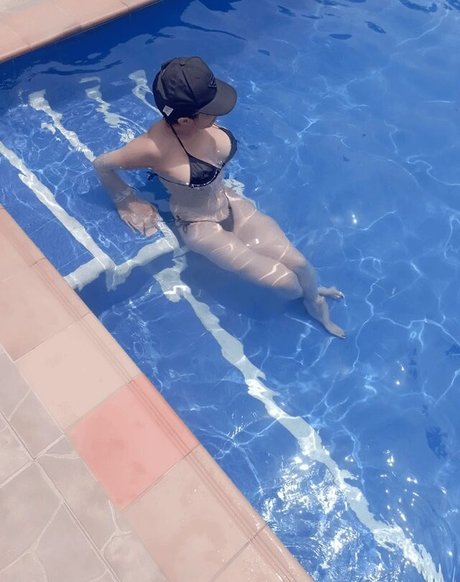 Vivi Becerra beautiful actress picture