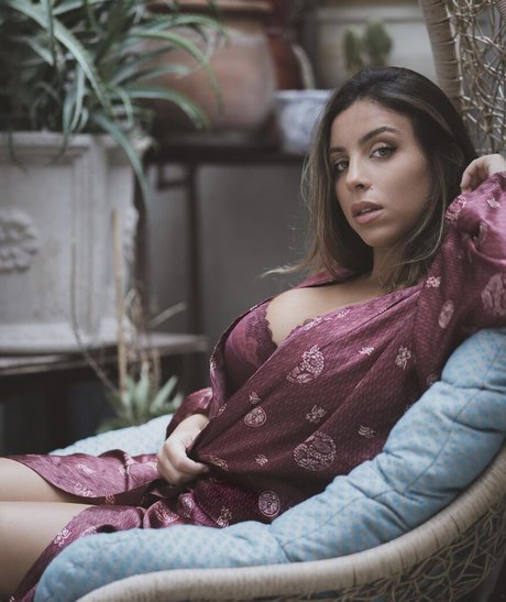 Tami Bar hd star image