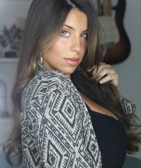 Tami Bar pornstar naked pic