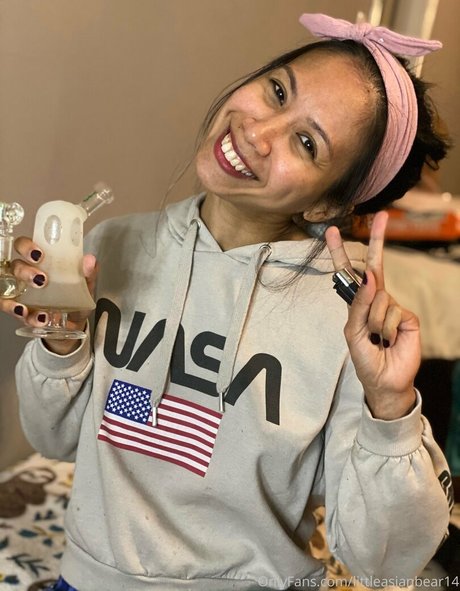 JuicyPinaypple Quick model image