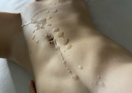 moresophiekc nude model photos