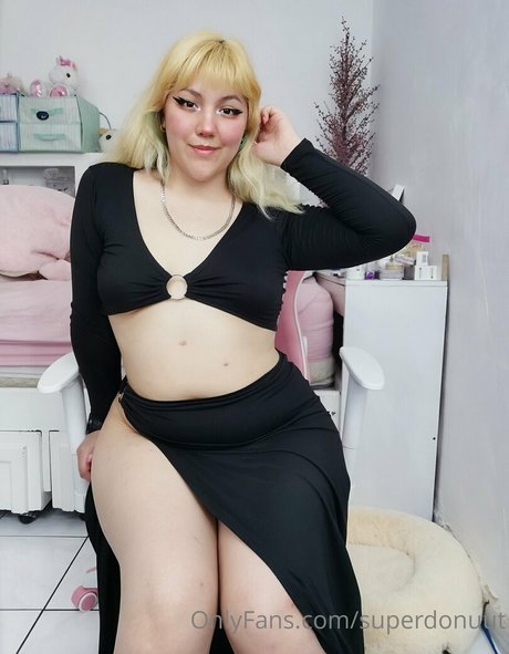 superdonutfree pornstar hot images