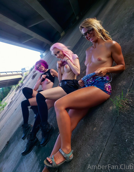 amberlaray nudes actress images