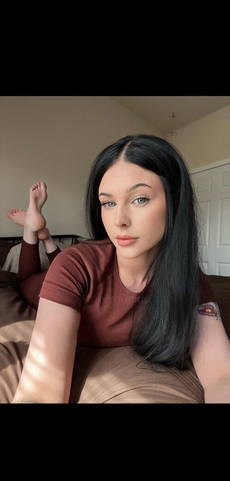 Goddess Ganja star nude gallery