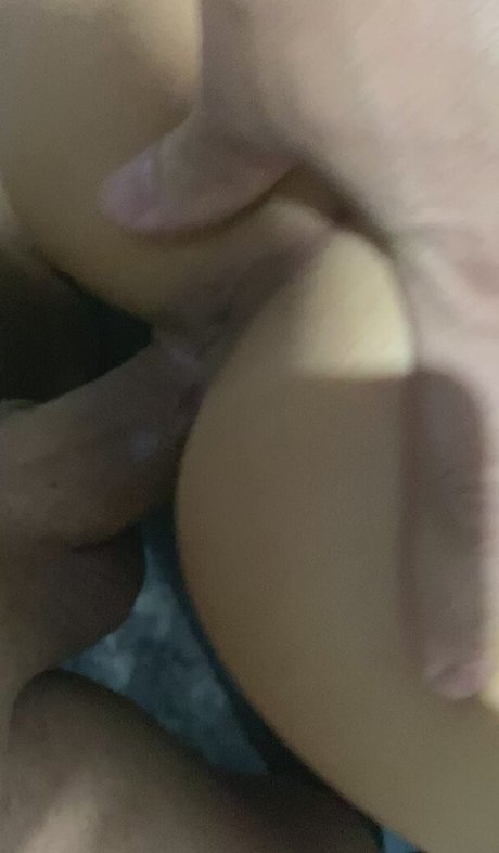 Livia Mendaluk star exclusive pic